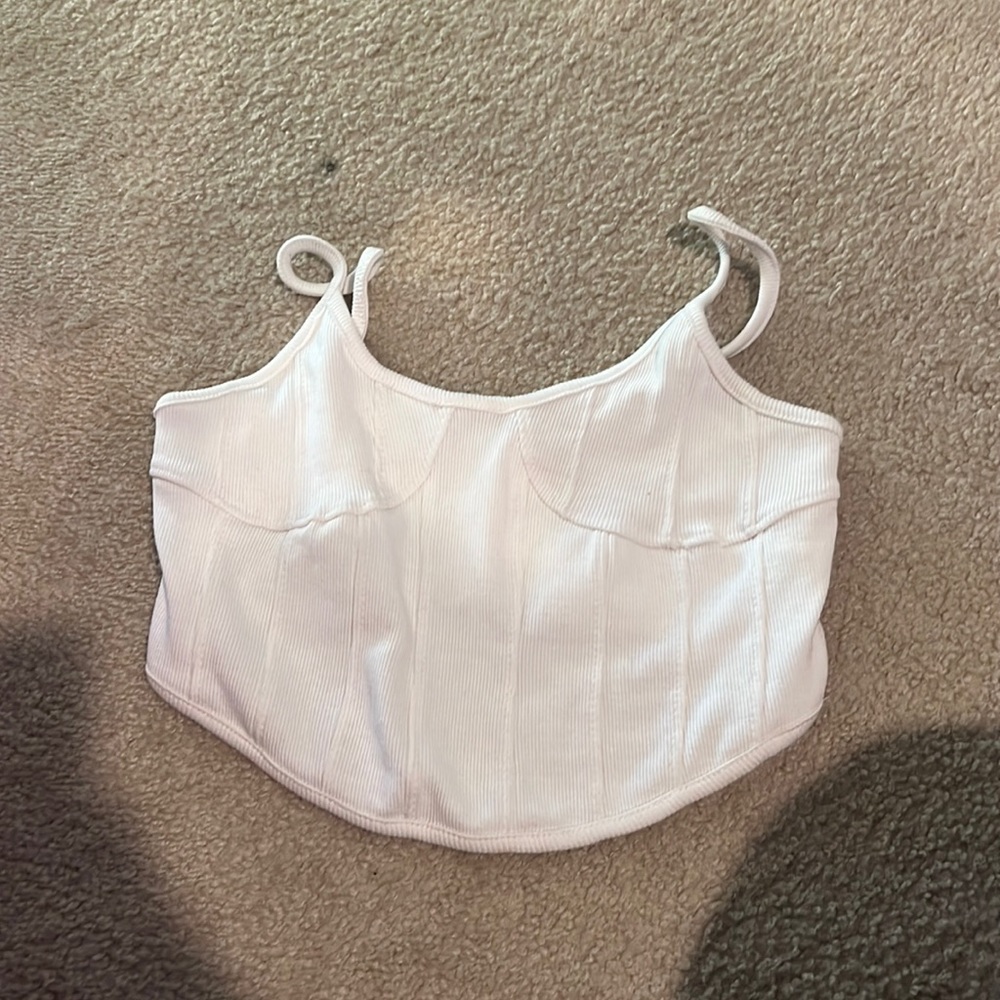 White tank from prettylittething